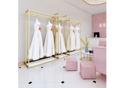 Стійка для весільних і вечірніх суконь 600×400×2200 мм — глянцеве золото, труба 30×30 мм